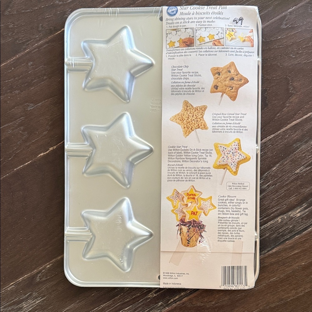 Wilton Star Cookie Treat Pan - Silver - Picture 2 of 3